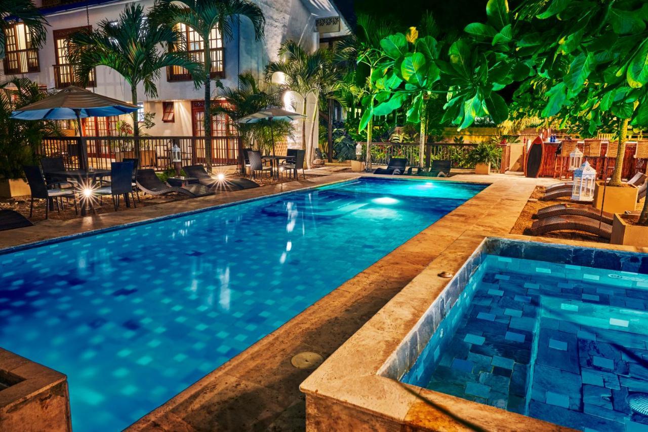 Lombok Hotel & Spa Antes Hotel Casablanca 과두아스 외부 사진