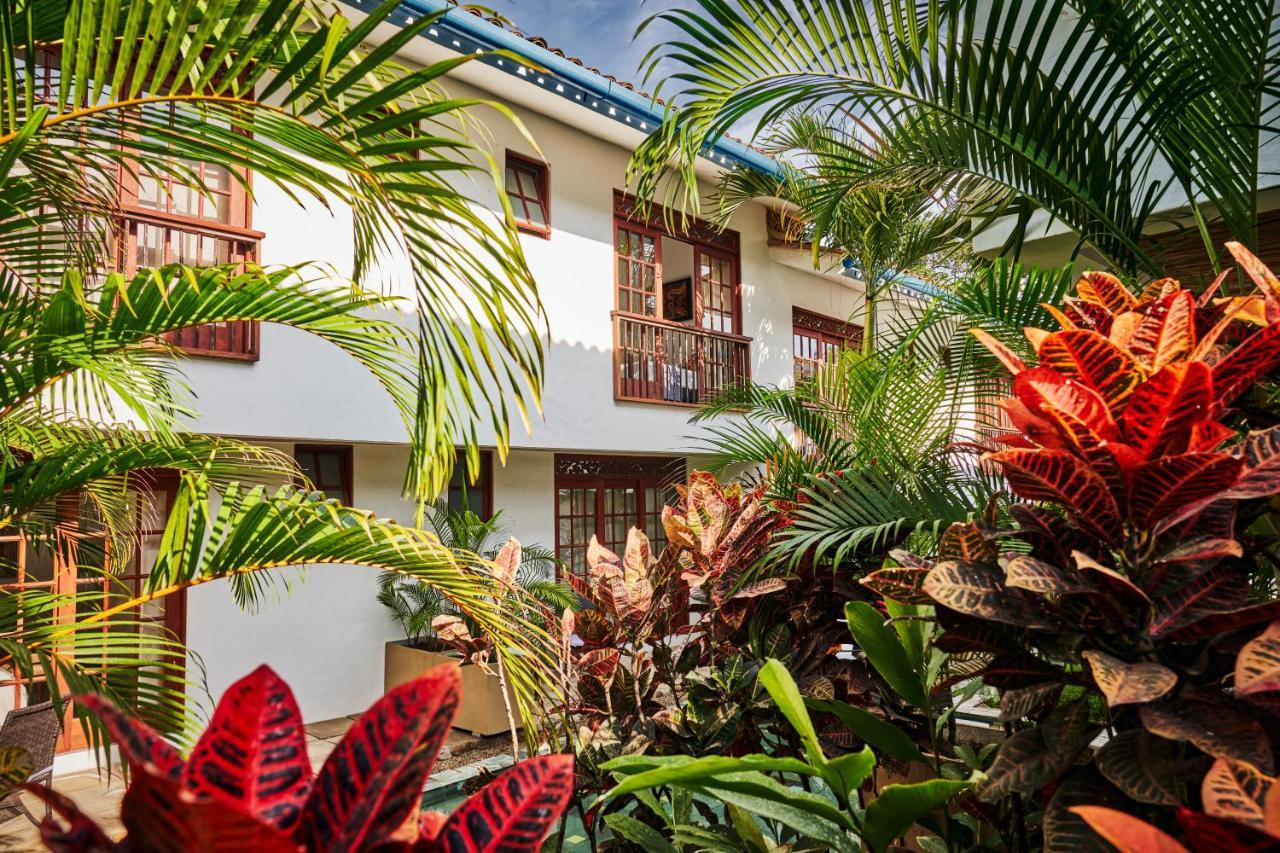 Lombok Hotel & Spa Antes Hotel Casablanca 과두아스 외부 사진