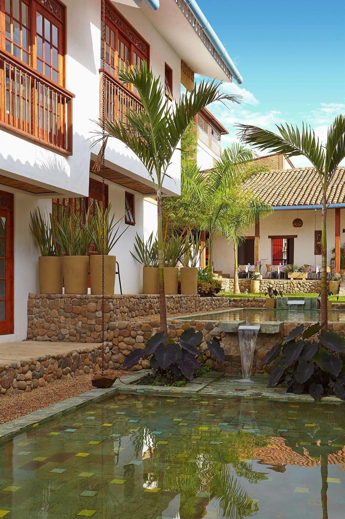 Lombok Hotel & Spa Antes Hotel Casablanca 과두아스 외부 사진